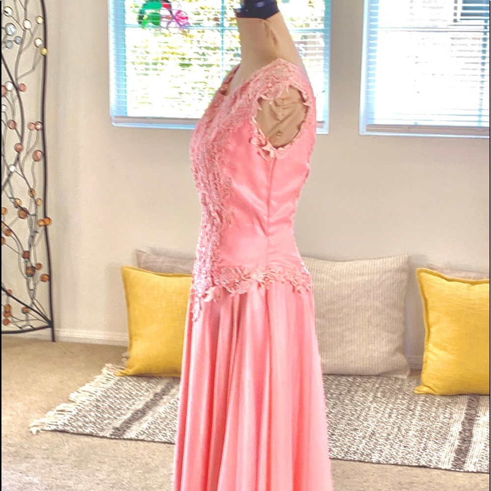 Tea length Vintage Dresses Size 12 - Picture 10 of 15